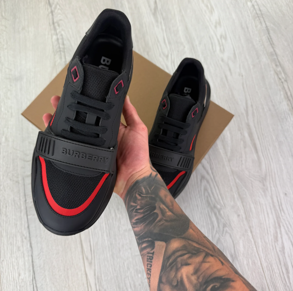 Burberry Men’s Black & Red Ramsey Check Trainers